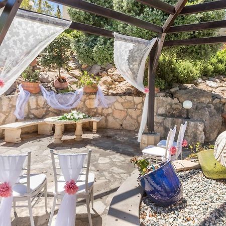 Resitour - Kamares Village Paphos 外观 照片