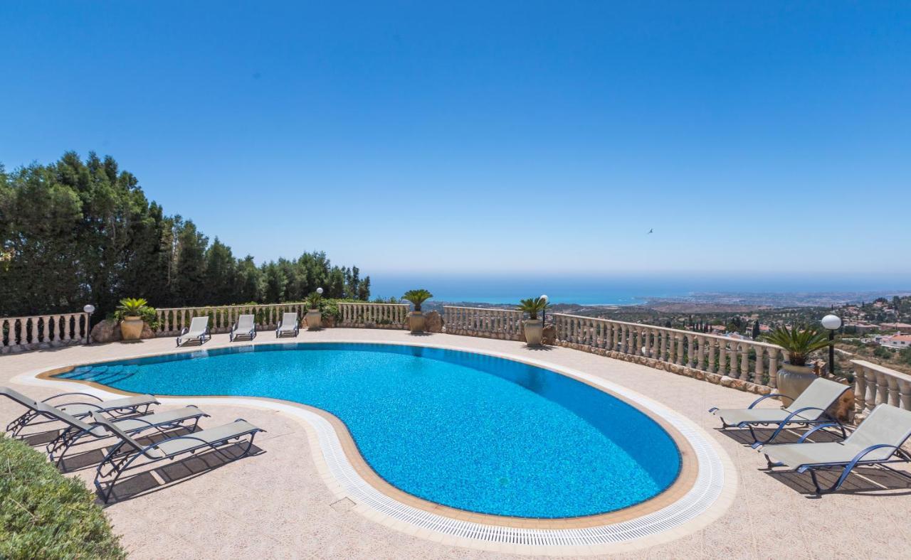 Resitour - Kamares Village Paphos 外观 照片