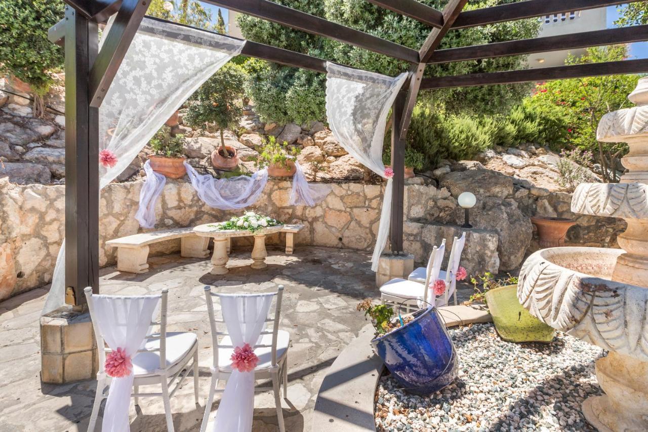 Resitour - Kamares Village Paphos 外观 照片